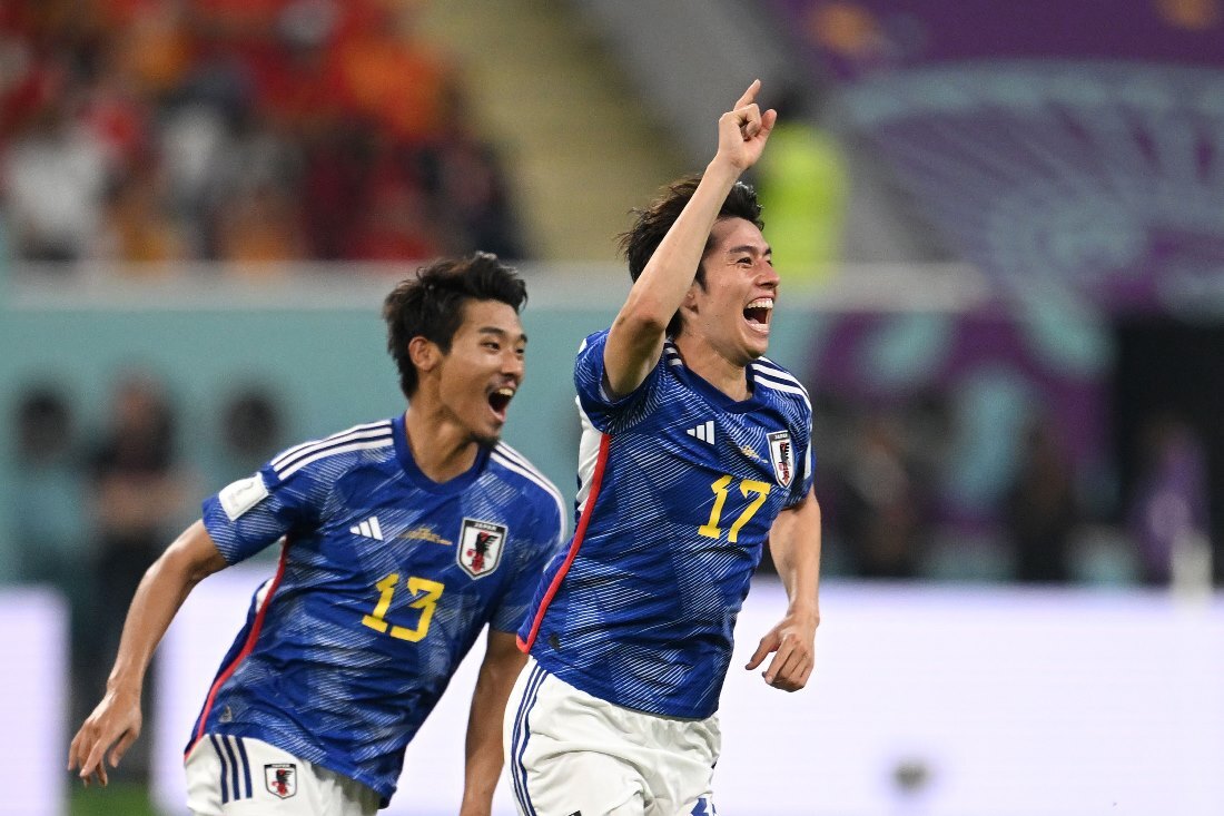 日本、スペインに2―1で勝利 W杯決勝トーナメント進出 - CNN.co.jp